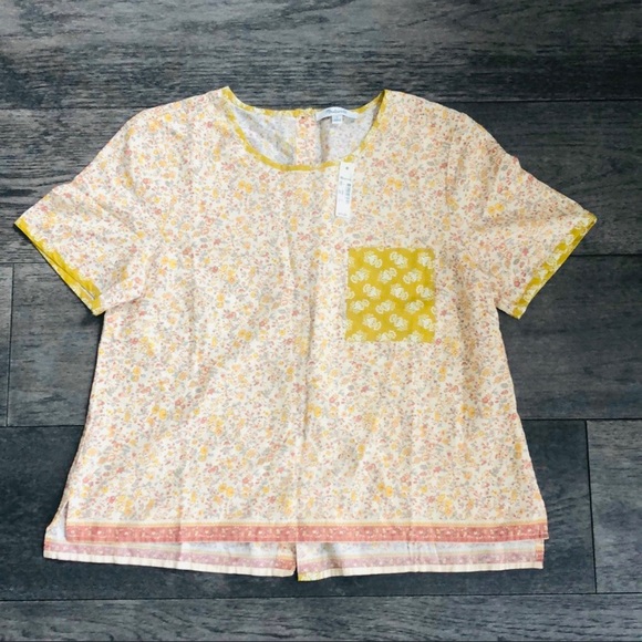 Madewell Tops - Madewell Button-Back Pocket Top in Jaipur Floral